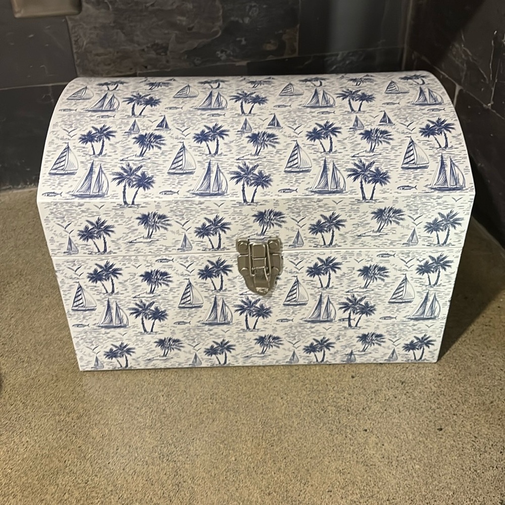 Thick Cardboard Trunk